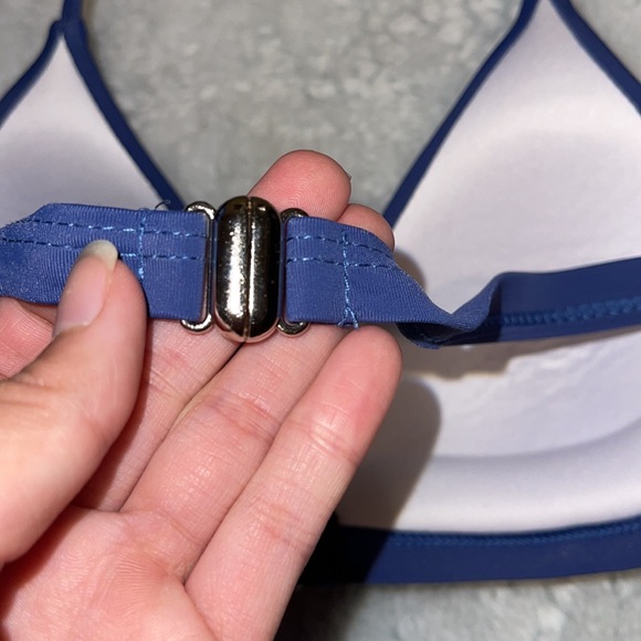 SHEIN Navy Blue Ring Link Triangle Bikini SZ S - Picture 3 of 3